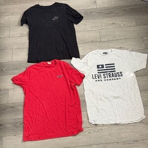Nike Hollister Levis Men's Medium Tee Bundle Lot of 3 Tshirts Preppy Comfy Sport